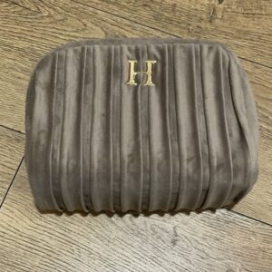 Косметичка об'ємна фланелева стьобана Primark коричнева