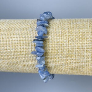 bbd75075-b450-4986-89fa-1334c7ea7a8b.jpg Браслет натур. Кіаніт синій крихта 8 мм стрейч