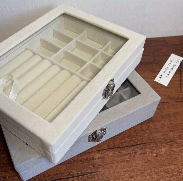 Скринька для прикрас оксамитова (20*15*5) мікс кольорів