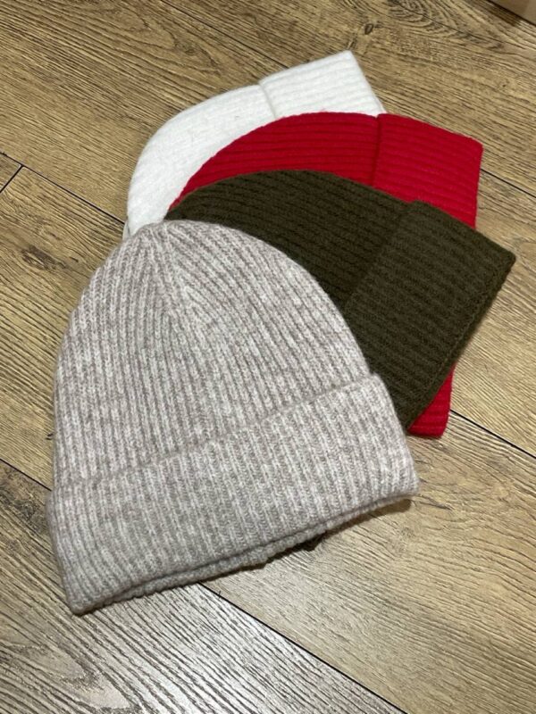 Шапка-Біні унісекс Primark мікс кольорів