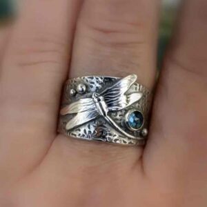 Каблучка жіноча металева «Стрикоза»