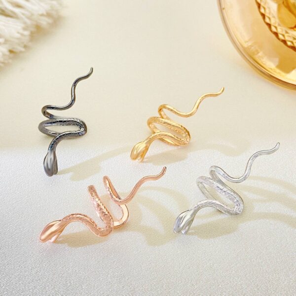 Сережка-кафф "Змія" темно-сіра (10653)