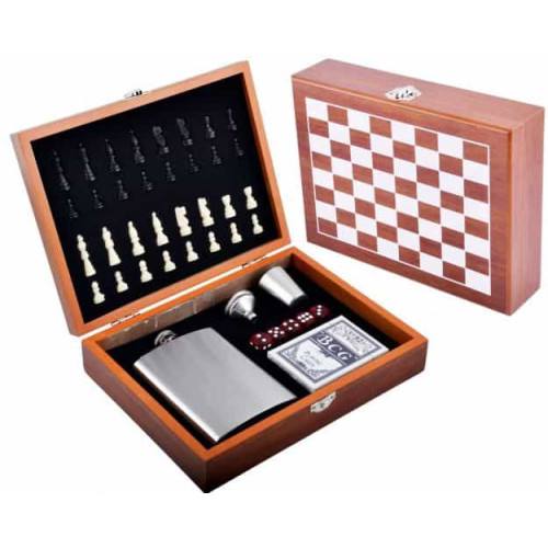 Ігровий набір 3 в 1 Шахи/ Фляга/ Карти