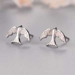 cde3cdbb-1074-4521-a663-6805f0d8aecf.jpg Сережки-цвяшки "Ластівки" металеві срібні (3792)