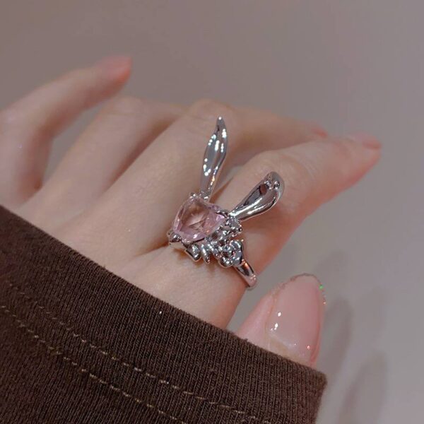 Каблучка металева "Кролик» з рожевим камінцем срібна (10497)