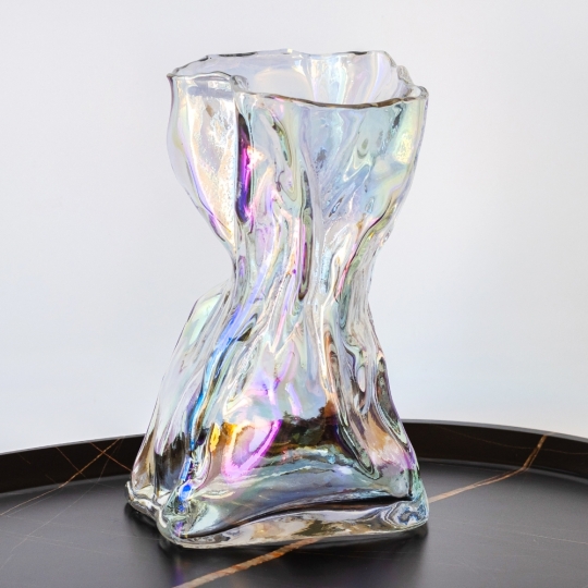 Ваза скляна "Енергія" райдужна асиметрична 21 см