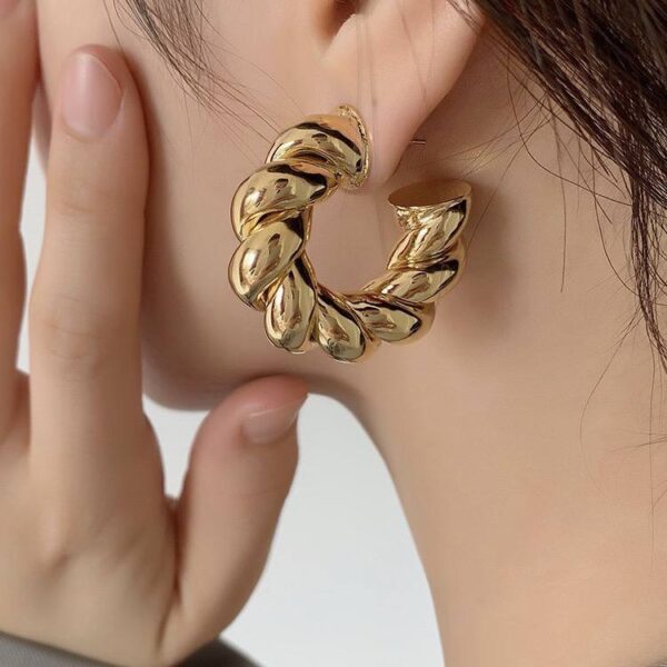 Сережки геометричні кільця кручені золоті (10683)