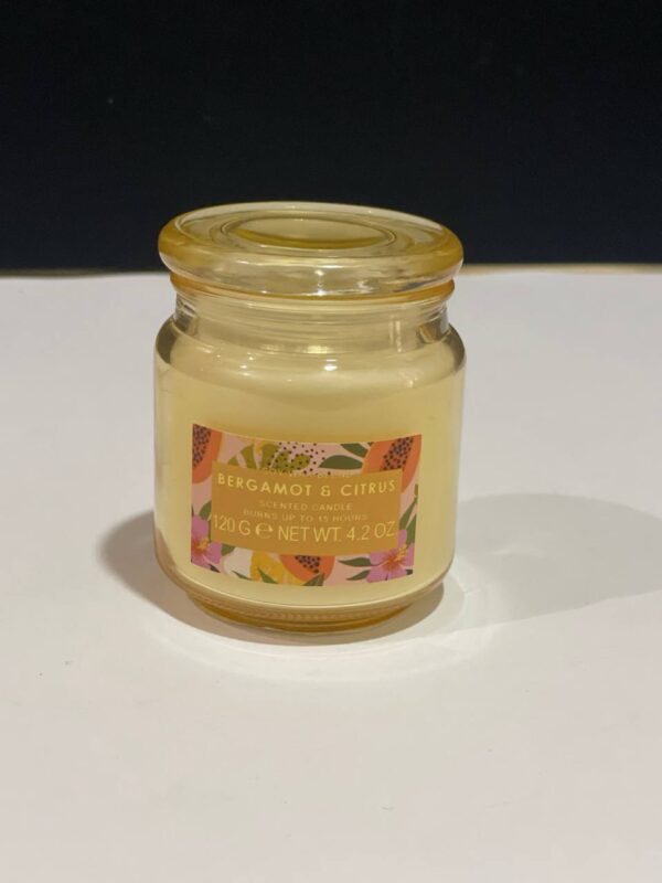 e2645b4e-4755-4625-bc66-fa634156c121.jpg Ароматична свічка Primark зі скляною кришкою 120g (15 години)