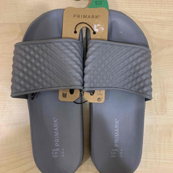 Шльопанці чоловічі резинові Primark сірі рельєфні