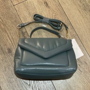 Сумочка-конверт Primark дута стьобана зелена