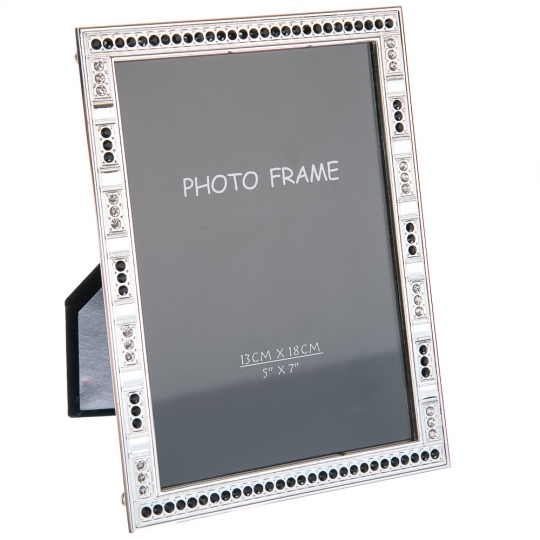 e95b4084-d1df-4989-b600-b547539c4c64.jpg Фоторамка "Чорне та біле" (15*20 см)