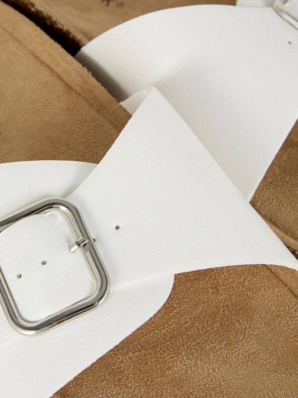 Шльопанці-Сандалі жіночі Primark з пряжкою білі