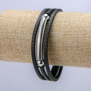 Браслет чоловічий чорна еко-шкіра s-11мм срібляста вставка