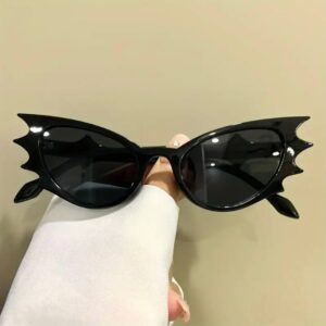 f44cf48c-850d-4ef6-9cc0-ca71a0a4aa0c.jpg Окуляри жіночі сонцезахисні кошачі "Кажан"