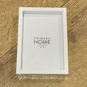 f5bc50b5-db6a-418d-b412-e8b8c5c3d23a.jpg Фоторамка Primark (10*15) біла