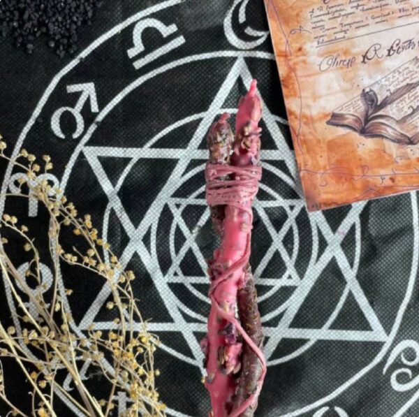 Свічка-скрутка для відновлення жіночої енергії 5С