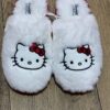 Тапочки-сабо жіночі "Hello Kitty" Primark у мішечку білі пухнасті