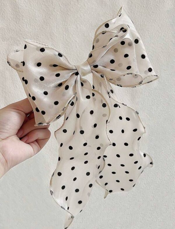 Заколка-автомат «Бант» атласна в горошок/сердечка біло-чорна