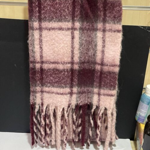 1349bf7c-2d6f-44b2-b80d-a790807be96a.jpg Шарф Primark осінь/зима з китицями ворсистий широкий бордо в клітинку