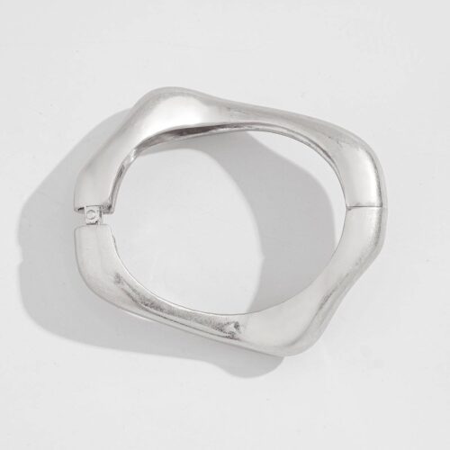 190b3775-6dc3-463f-b9e3-b3a65dfa90ad.jpg Браслет металевий "Хвиля" срібний