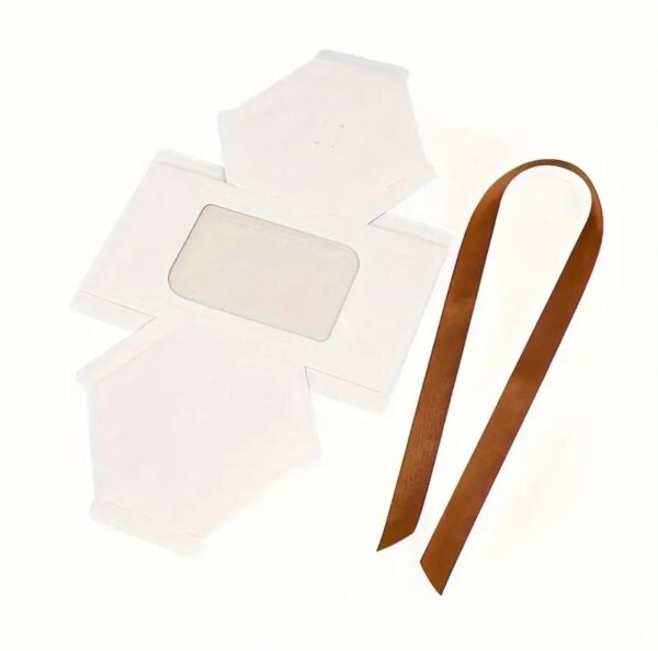 Коробка подарункова 10*10*10 см складна з віконцем та стрічкою біла