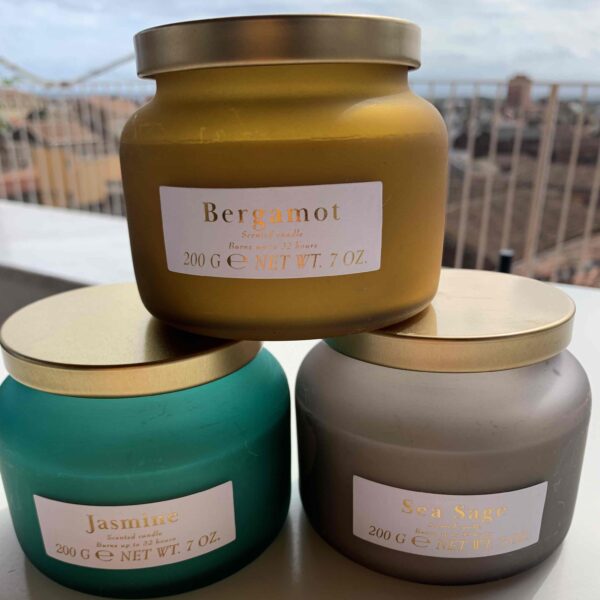 Ароматична свічка у склі з металевою кришкою Primark 200 g/ 32 години