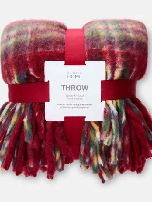 1c9d8f5a-ecbe-40a3-8b91-6e57e02f672a.jpg Плед THROW Primark з шотландським мотивом та китицями ворсистий 120*150 червоний