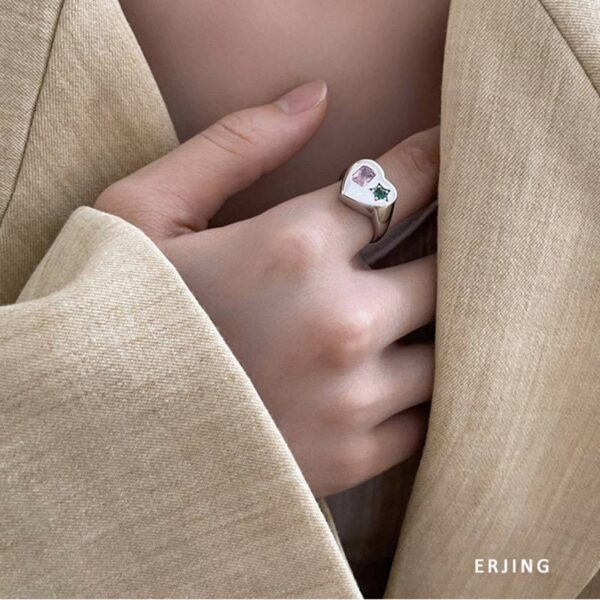 Каблучка жіноча "Геометрична" з камінцями срібна (10506)