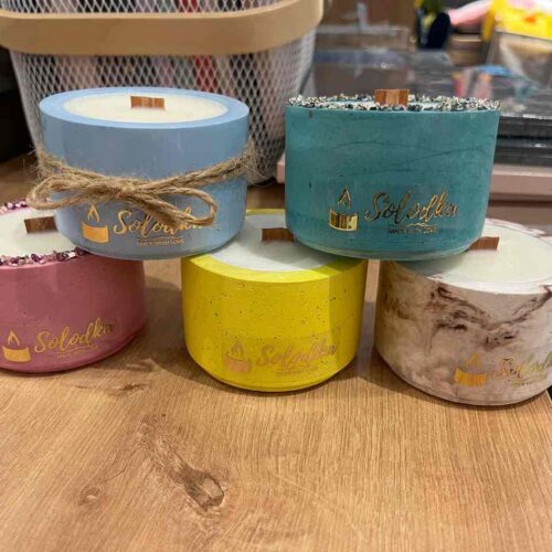 252c42e2-5b58-4192-bf32-7b526a040cd7.jpg Свічка ароматична Solodka в кашпо 100 г