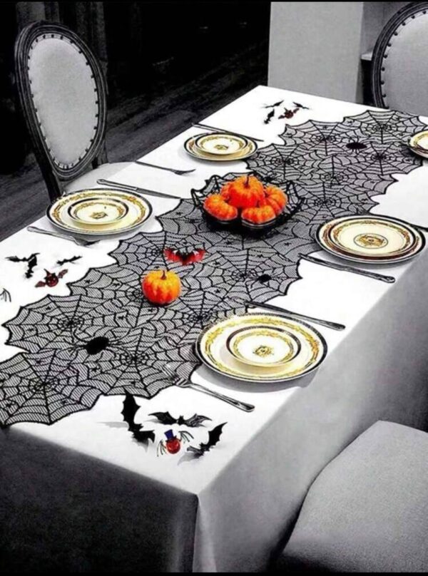 Скатертина-раннер на Хелловін мереживна 45*180 см