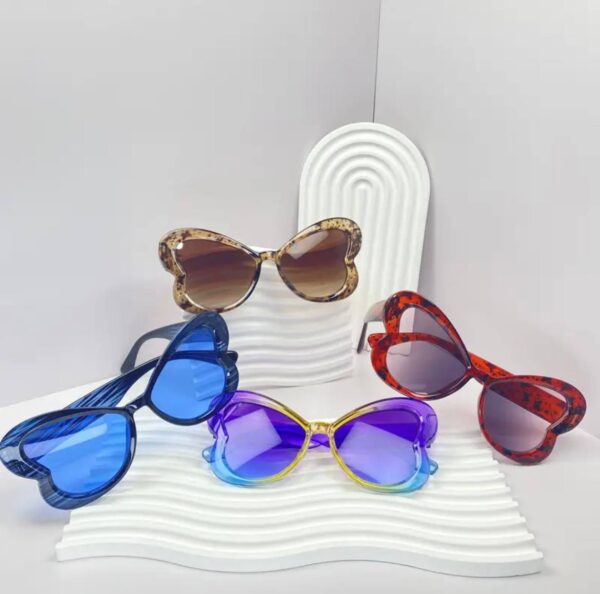 Окуляри жіночі сонцезахисні «Метелики» з оправою  (8509)