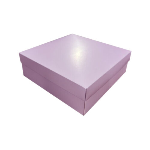 Коробка подарункова 18*18*6 см мікрогофра лавандова