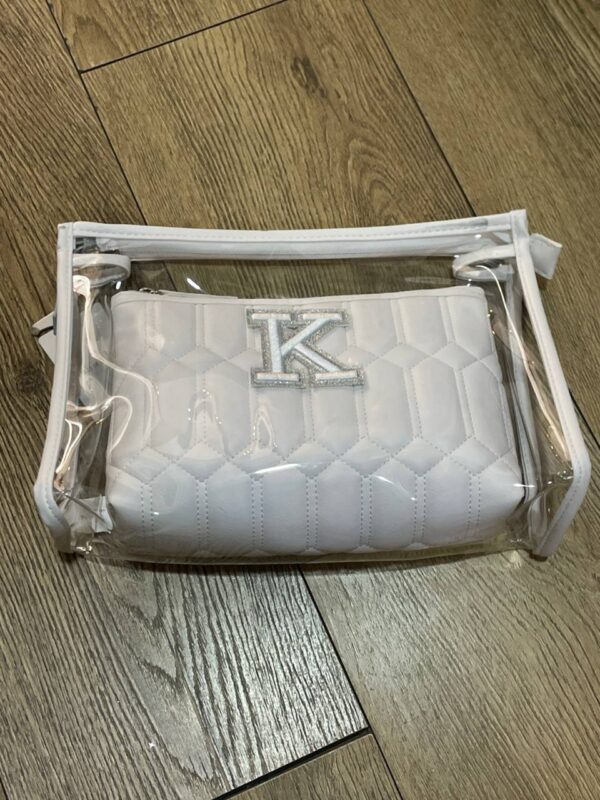 3c25f001-1eae-4c8e-83db-87868c72c17c-1.jpg Набір косметичок "Буква" прозора/ біла стьобана Primark