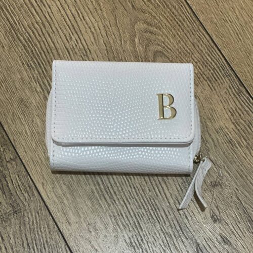 Гаманець Primark "Буква" текстурний білий