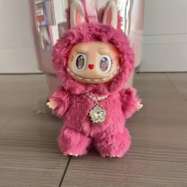 48027eef-04c8-4b2b-94cc-1938938eb464.jpg Іграшка-Брелок Лабубу/ LABUBU/ ZIMOMO Fall in Wild ЛІМІТОВАНА СЕРІЯ