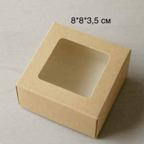 5186d8c5-2693-46ce-a55e-994a9d7349d0.jpg Коробка квадратна з віконцем 8х8х3,5 см крафт