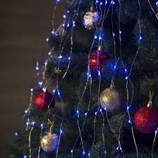 572b3114-57e3-4c9e-b894-065e3604d80a.jpg Гірлянда-Пучок "Роса" 2м/10 гілок/200 LED синє світло (розетка)