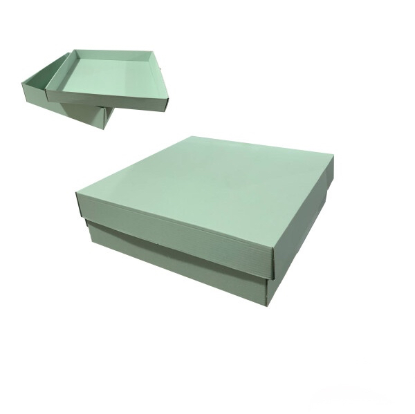 Коробка подарункова 33*33*10 см мікрогофра фісташково-зелена