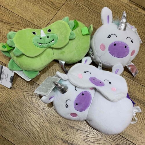 63699f14-8ab5-4a54-acff-a512754cc2a6.jpg Подушка-трансформер з маскою для сну Primark