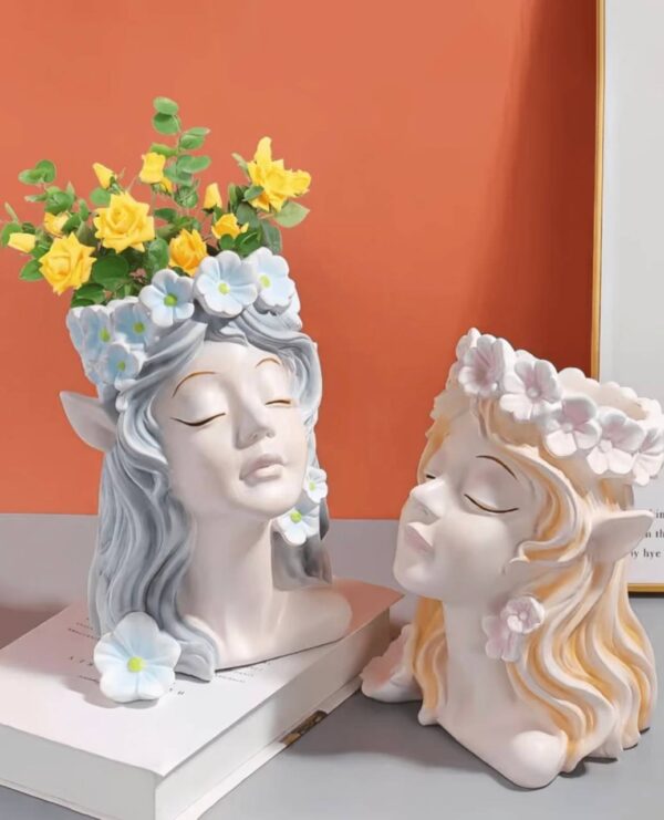 Статуетка-вазон-ваза-органайзер "Дівчина" золотий (10,5*8,5)