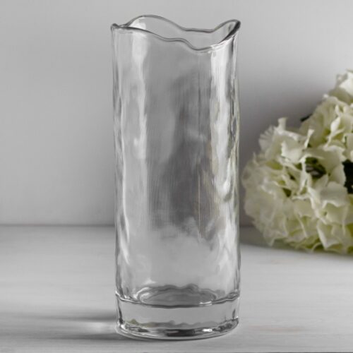 709a2c7e-8309-4f17-ba68-6c776b4b07ad.jpg Ваза скляна "Helene" 29 см прозора