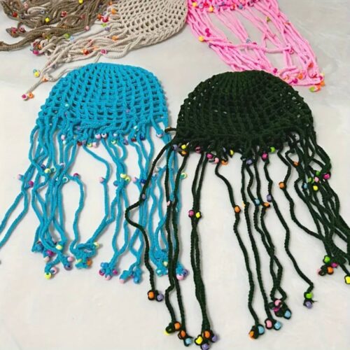 Шапочка в стилі Бохо/ Богема в'язана з китицями та намистинами мікс кольорів