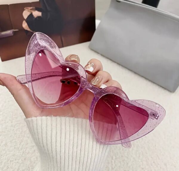 Окуляри жіночі сонцезахисні "Сердечка Candy" з блискітками/рельєфна оправа (8740)