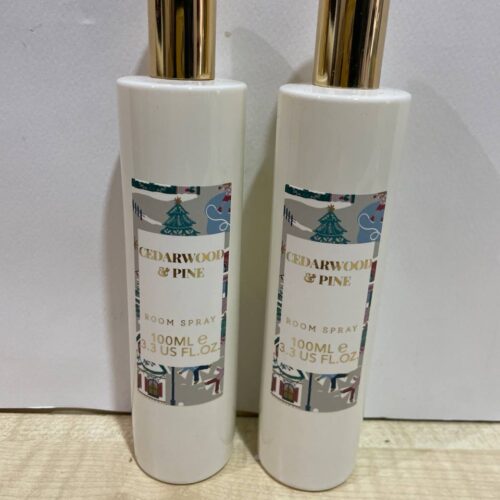 Спрей для дому Новорічний "Cedarwood & Pine" Primark 100 ml