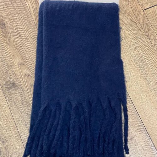 84d2b1e6-05fa-4c86-9cdd-0179bfc597d5.jpg Шарф Primark осінь/зима широкий ворсистий синій