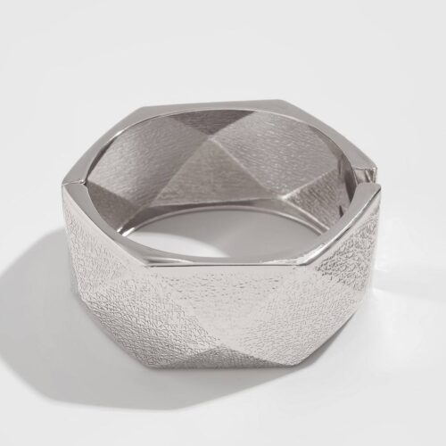 8e68122a-3f3b-44d3-a97a-4cf39b0f72c5.jpg Браслет металевий "Геометричний" масивний срібний