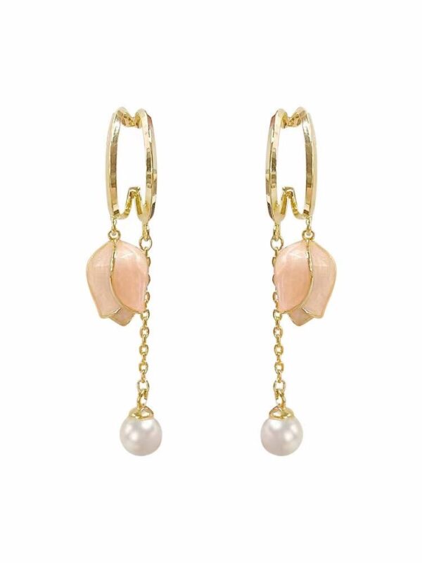 Сережки металеві "Тюльпани" з перловою підвіскою золоті рожеві/білі (10228)