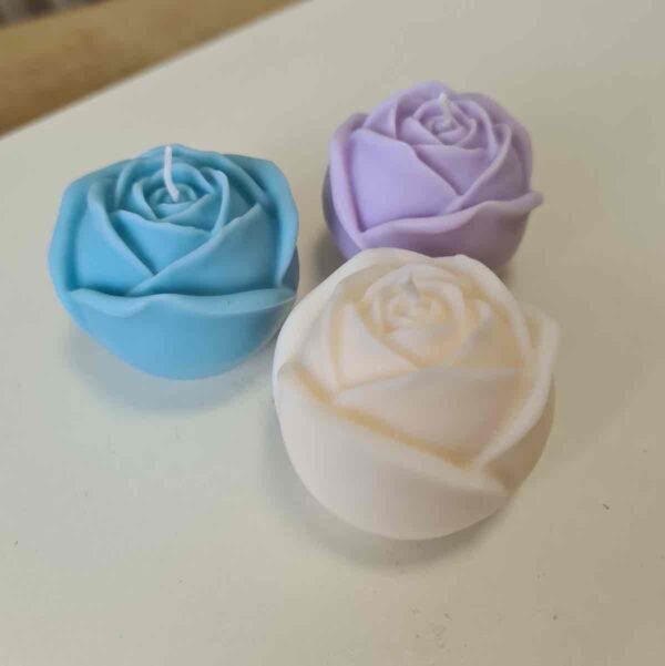 Свічка ароматична Solodka "Троянда" (бджолиний віск) 95г