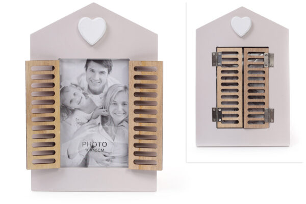 95131590-fe59-4053-89b9-3cfe7955e5c1.jpg Фоторамка "Вікно зі ставнями" дерев'яна