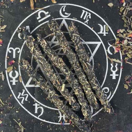 952bcd04-afcb-44a9-b9d9-fefe4cf922db.jpg Свічка-скрутка з травами від негативу 5C